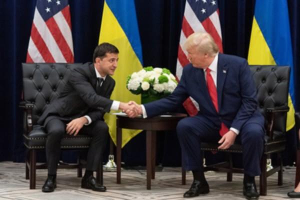 Trump Threatens Ukraine with Russia deal